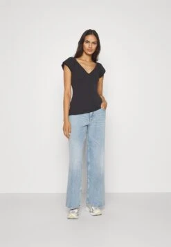 Anna Field T-Shirt Basique - Black 13 Anna Field T-Shirt Basique - Black -Anna Field Boutique 07bfd1a46787482f8baa5ee579a2c80f