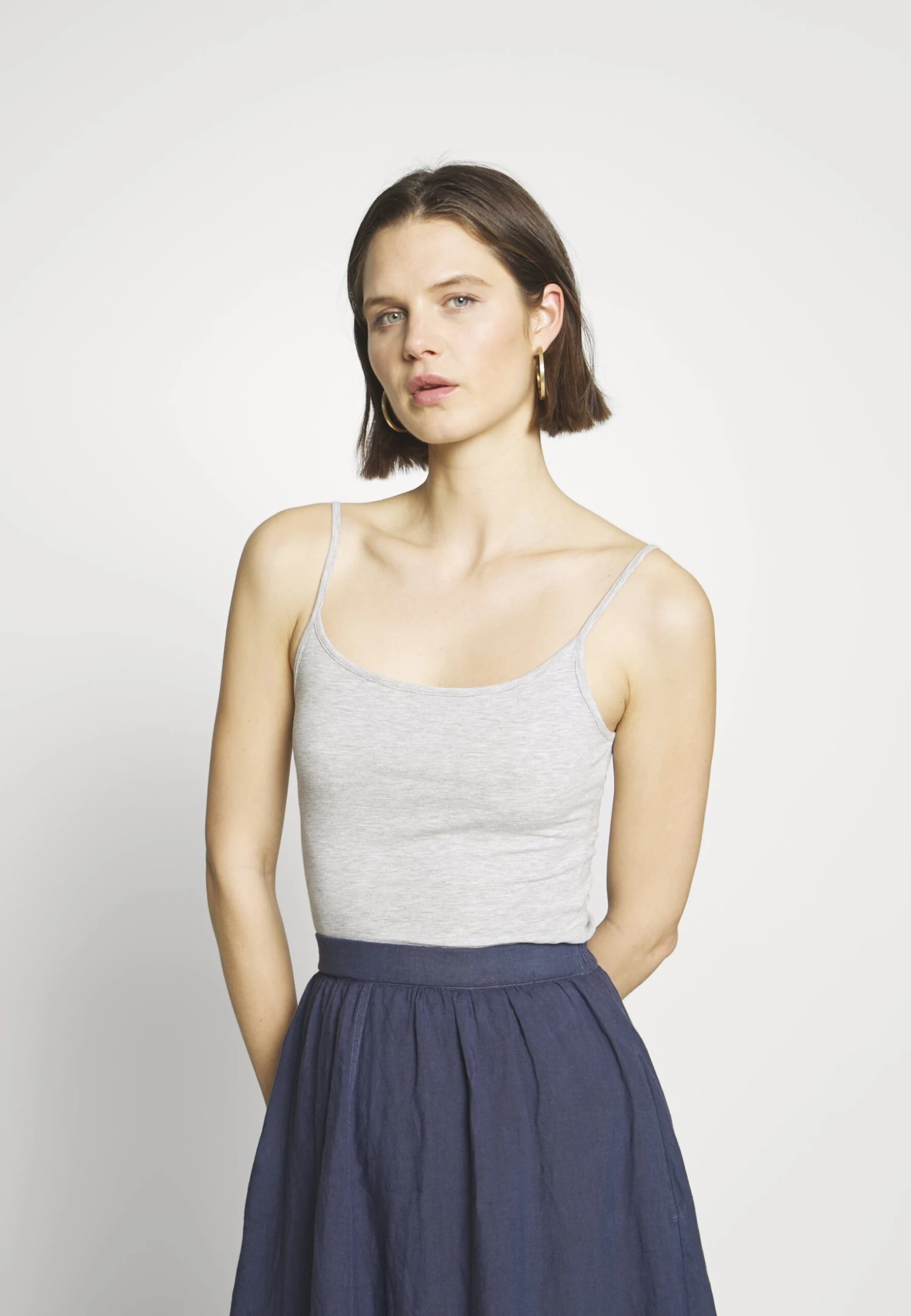 Anna Field 3Er Pack - Débardeur - White/Navy/Light Grey 6 Anna Field 3Er Pack - Débardeur - White/Navy/Light Grey – Image 4