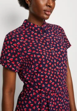 Anna Field Robe Chemise - Dark Blue/Red 13 Anna Field Robe Chemise - Dark Blue/Red -Anna Field Boutique 4351b6c752f44c6385e047615e10a7fc