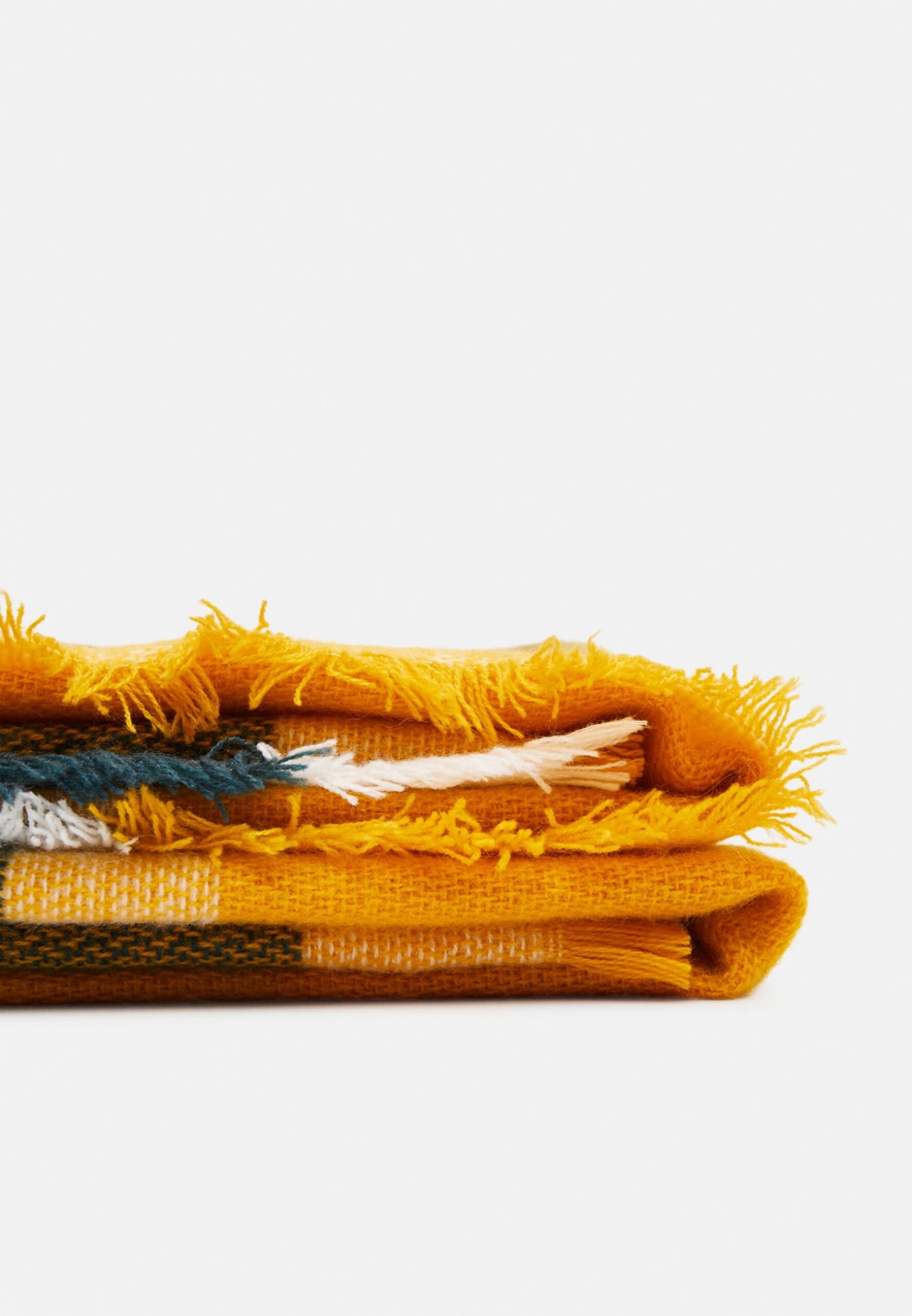 Anna Field Écharpe - Mustard Yellow 4 Anna Field Écharpe - Mustard Yellow – Image 2