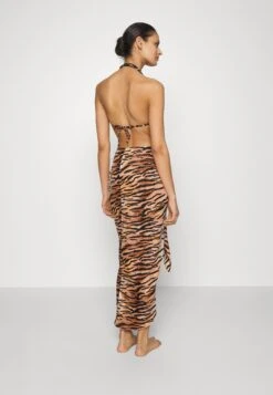 Anna Field Geo Print Sarong / 917 - Multi-Coloured - Jupe Portefeuille - Multi-Coloured -Anna Field Boutique 8d714a8f00bc438f90b1a6d1b6f75c4c