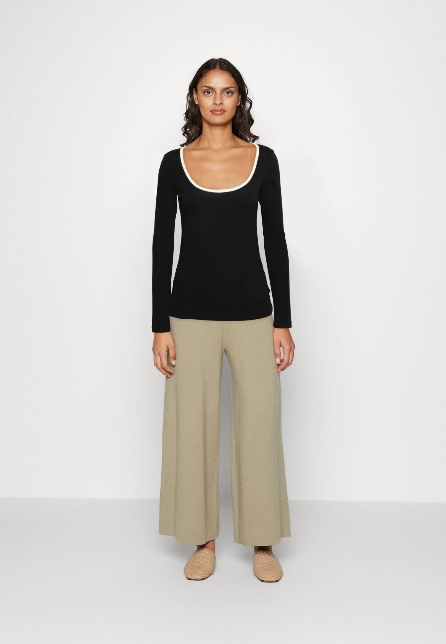 Anna Field T-Shirt À Manches Longues - Black 4 Anna Field T-Shirt À Manches Longues - Black – Image 2