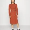 Anna Field Crew Ausschnitt Midi Strickkleid Mit Gürtel - Robe Pull - Brown -Anna Field Boutique b544d9bfc4684fee82bcb034bbae9742