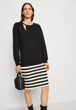 Anna Field Sweatshirt - Black -Anna Field Boutique d393db73df764895ad612db70551b49b