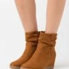 Anna Field Winter Boot - Bottines Compensées - Cognac 2 Anna Field Winter Boot - Bottines Compensées - Cognac -Anna Field Boutique fddac925efcf4f7e8cd42984a29b6b6e